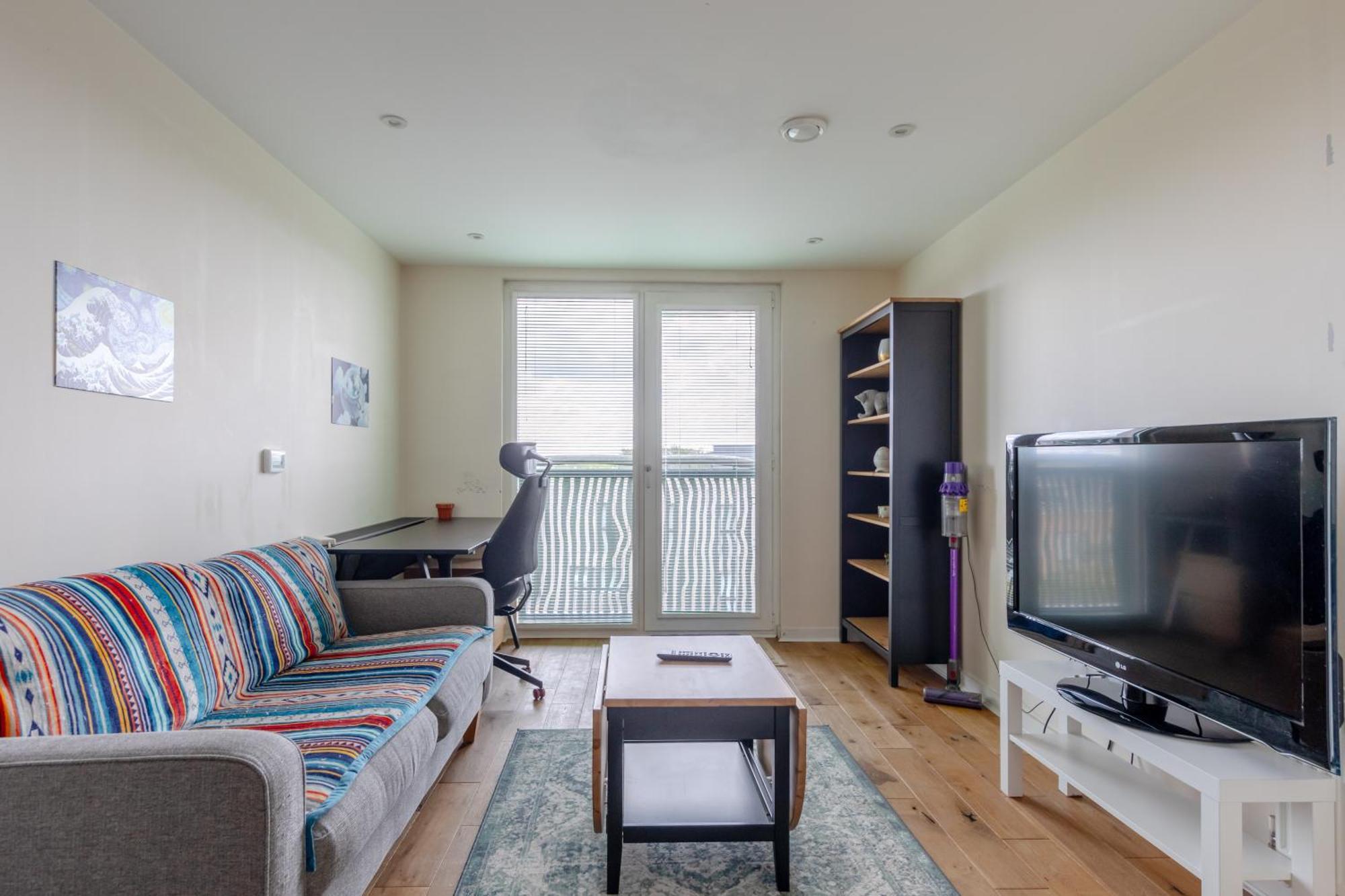 Modern 1bd Flat - 5 Min Walk To Battersea Park! * Londra